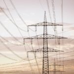 Elektřina jako klíčová součást každodenního provozu